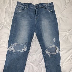 american eagle distressed mom jean